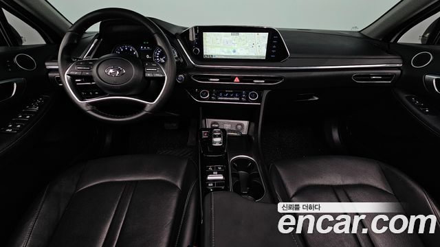 Hyundai Sonata 2022 — photo 10
