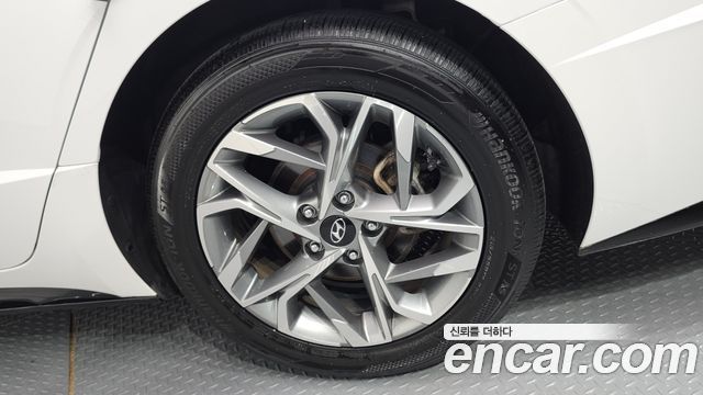 Hyundai Sonata 2022 — photo 7