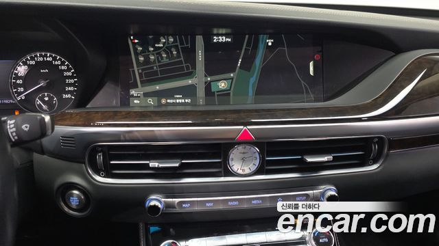 Genesis G90 2019 — photo 14