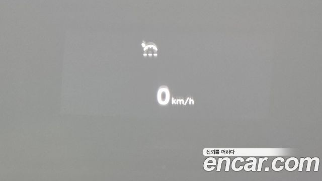 Genesis G90 2019 — photo 17