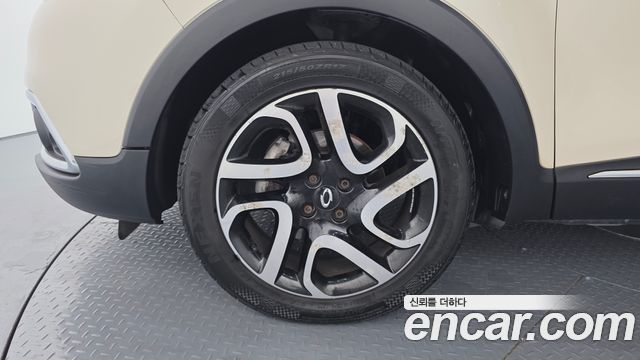 Renault Korea QM3 2015 — photo 5
