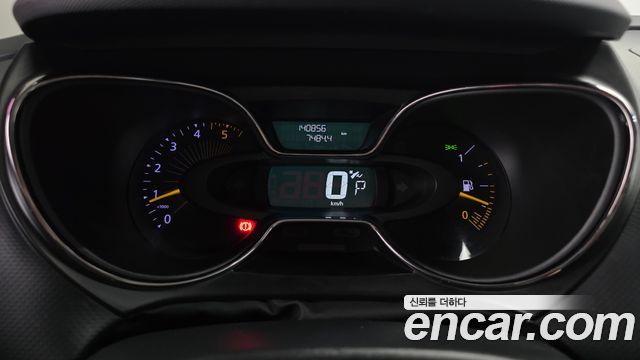 Renault Korea QM3 2015 — photo 8