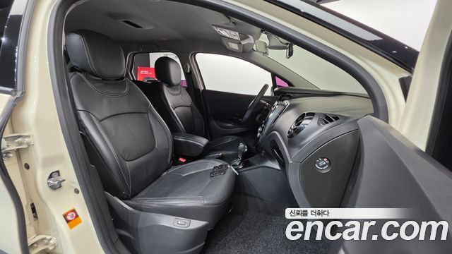 Renault Korea QM3 2015 — photo 10