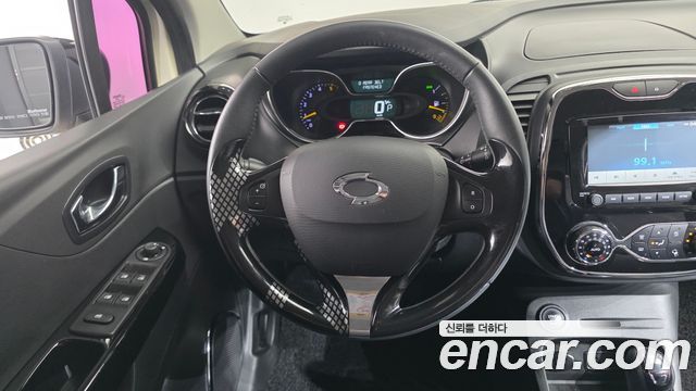 Renault Korea QM3 2015 — photo 15