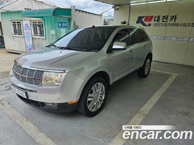 Lincoln MKX 2010 — photo 2