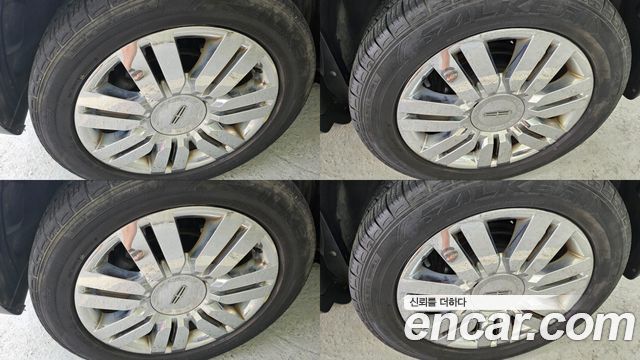 Lincoln MKX 2010 — photo 10