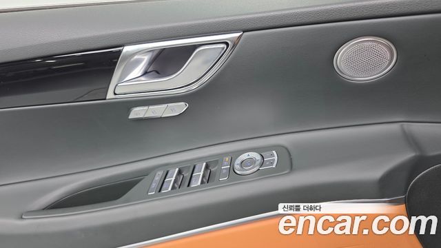 Genesis GV80 2024 — photo 17
