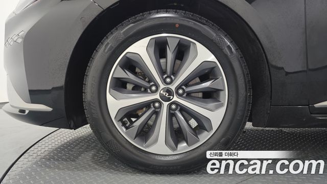Kia K8 2023 — photo 5