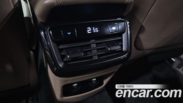 Kia K8 2023 — photo 32