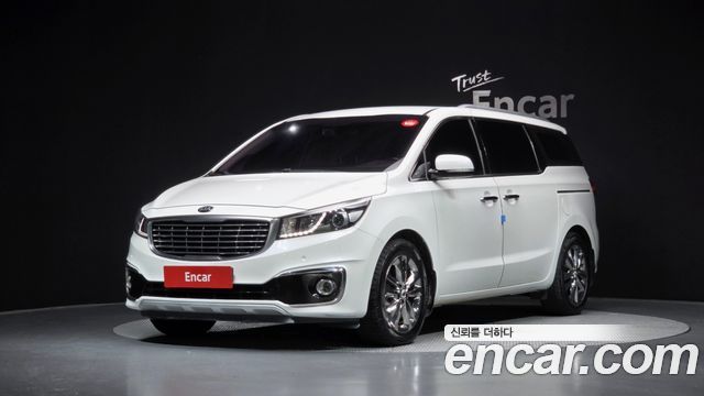 Kia Canival 2016 — photo 1