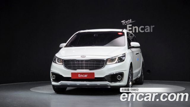 Kia Canival 2016 — photo 3