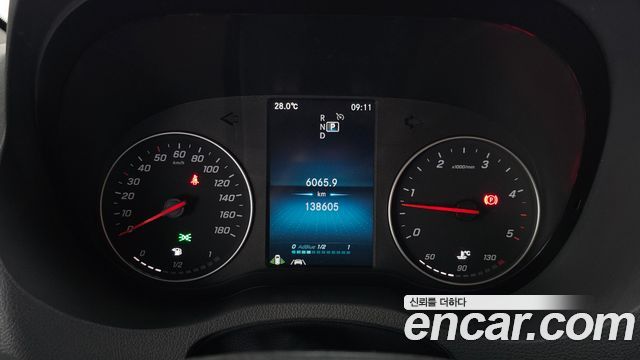 Mercedes-Benz Sprinter 2019 — photo 11