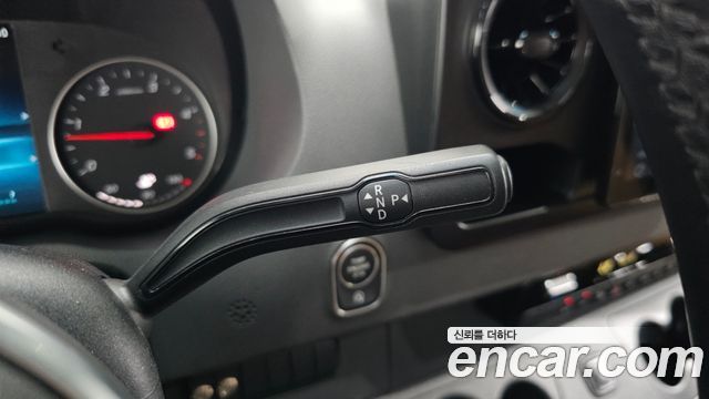 Mercedes-Benz Sprinter 2019 — photo 12