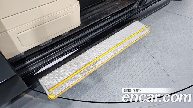 Mercedes-Benz Sprinter 2019 — photo 37