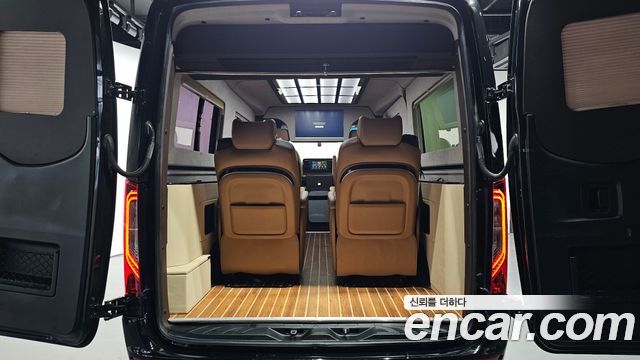 Mercedes-Benz Sprinter 2019 — photo 38