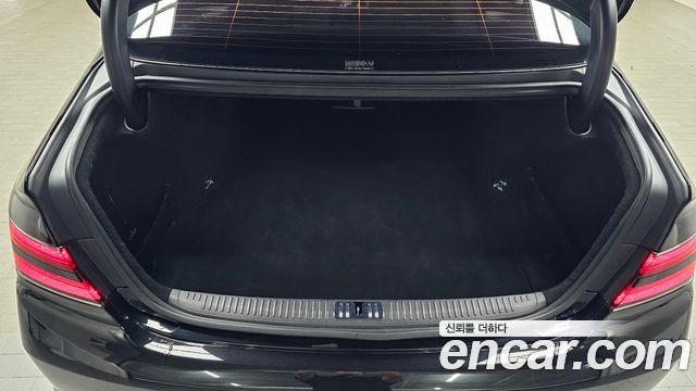 Genesis G90 2021 — photo 24