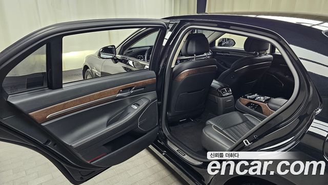 Genesis G90 2021 — photo 25