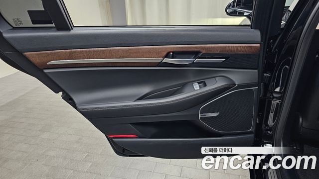 Genesis G90 2021 — photo 15
