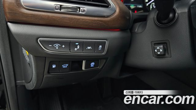 Genesis G90 2021 — photo 29