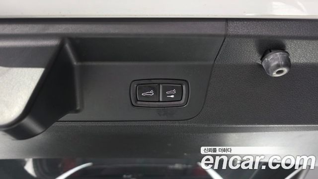 Porsche Panamera 2018 — photo 27