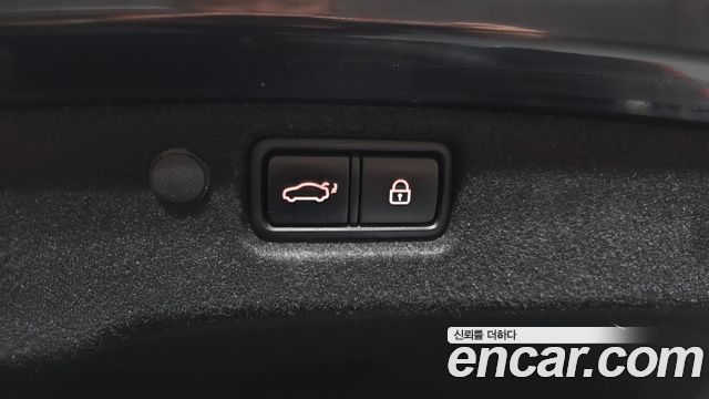 Kia K7 2021 — photo 26