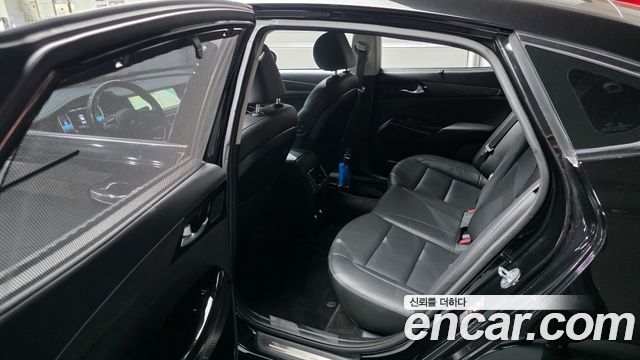 Kia K7 2021 — photo 29