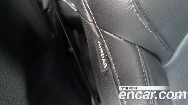 Kia K7 2021 — photo 34
