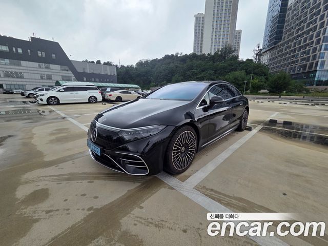 Mercedes-Benz EQS 2023 — photo 1