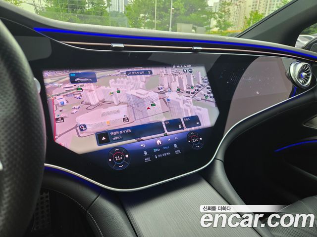 Mercedes-Benz EQS 2023 — photo 11