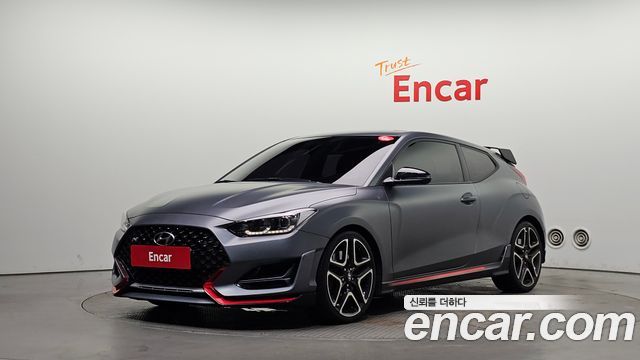Hyundai Veloster 2019 — photo 1