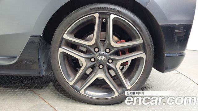 Hyundai Veloster 2019 — photo 7
