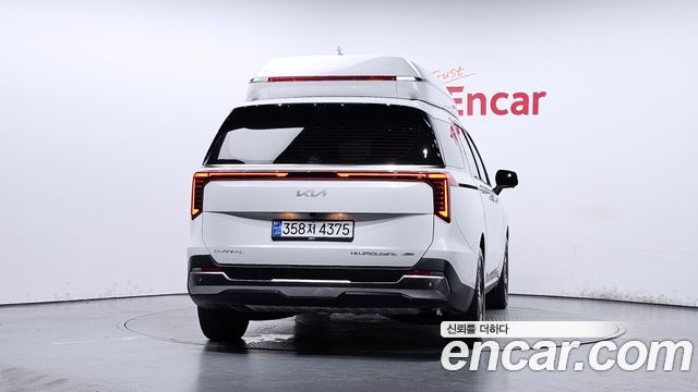 Kia Canival 2025 — photo 4