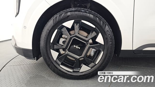 Kia Canival 2025 — photo 5