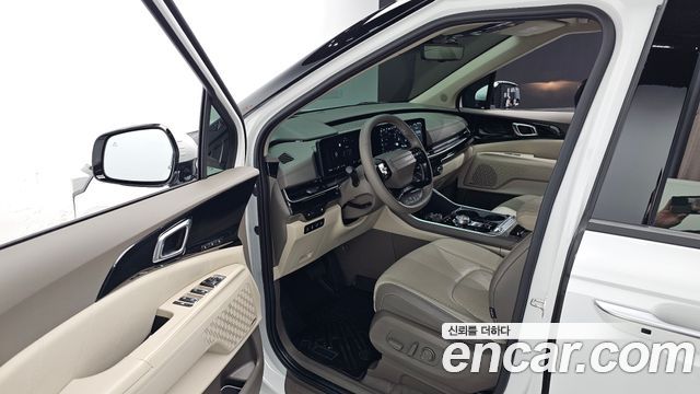 Kia Canival 2025 — photo 13