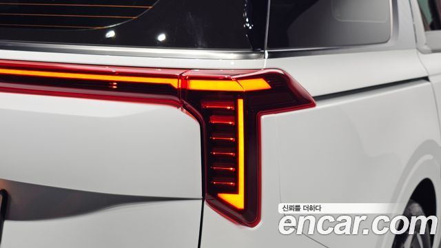Kia Canival 2025 — photo 9