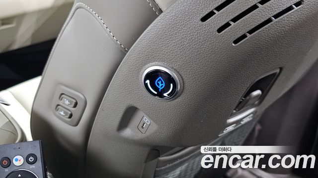 Kia Canival 2025 — photo 29