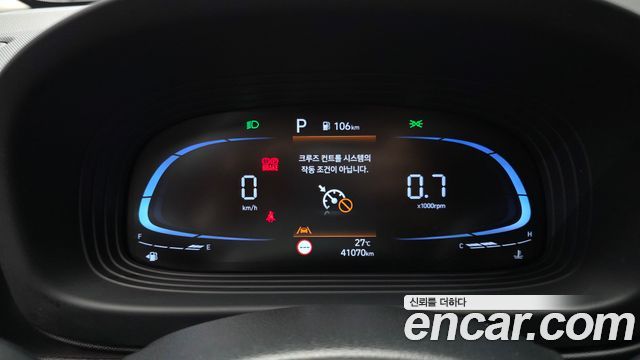 Hyundai Venue 2025 — photo 8