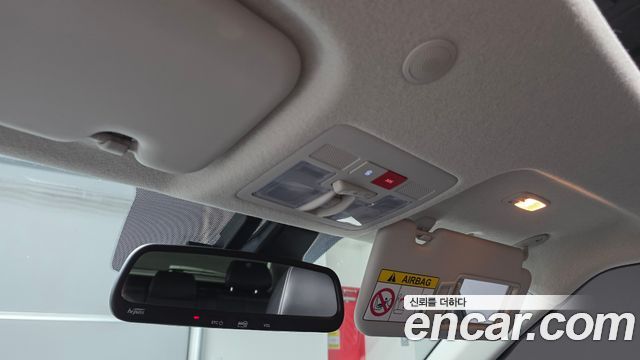 Hyundai Venue 2025 — photo 18