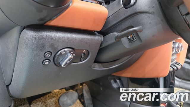 Mini Cooper Convertible 2022 — photo 24