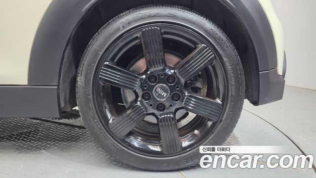 Mini Cooper Convertible 2022 — photo 7