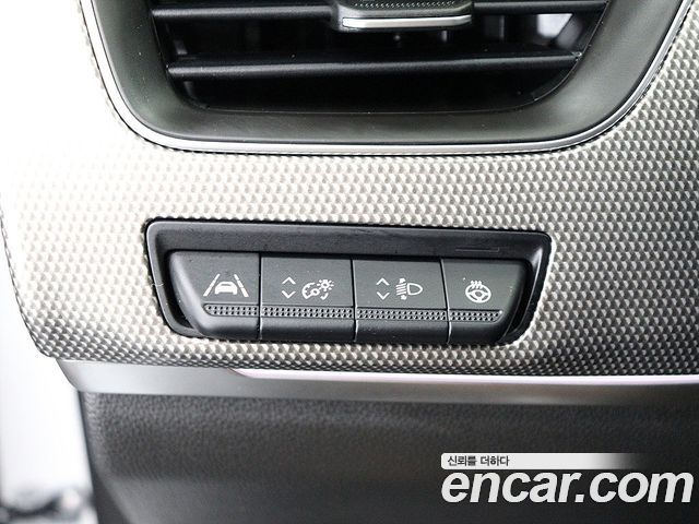 Renault Korea XM3 2024 — photo 11