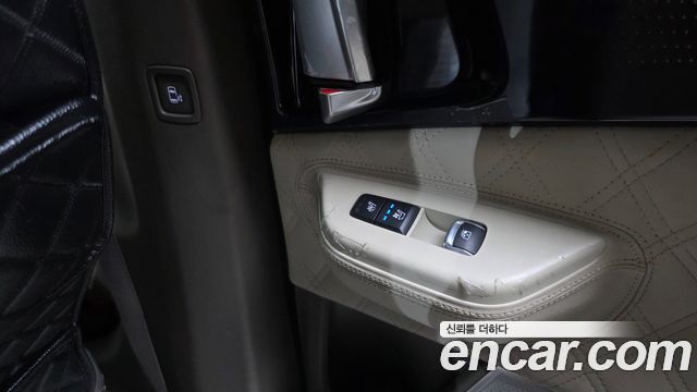 Kia Canival 2024 — photo 25