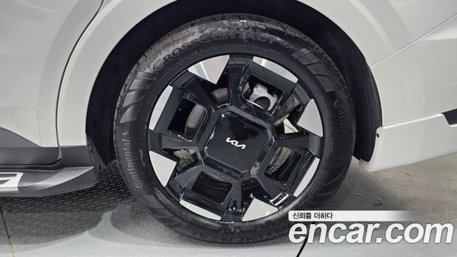 Kia Canival 2024 — photo 7