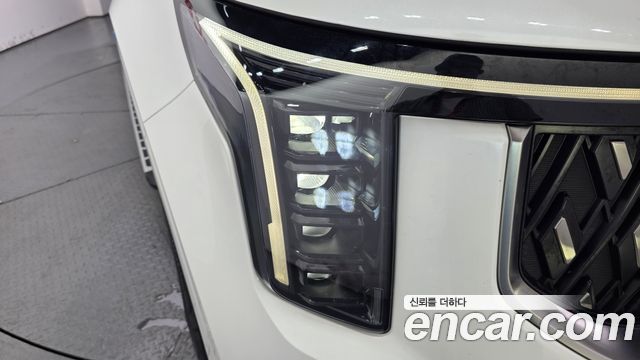 Kia Canival 2024 — photo 8