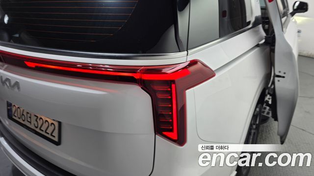 Kia Canival 2024 — photo 9