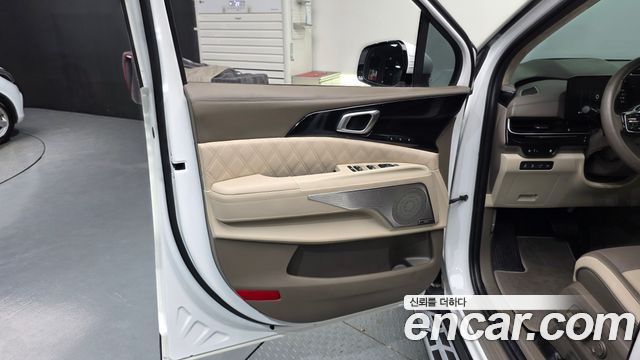 Kia Canival 2024 — photo 14