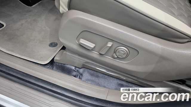 Kia Canival 2024 — photo 31