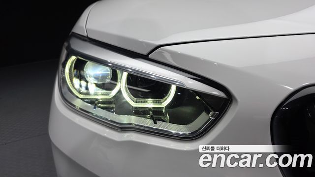 BMW 1-Series 2019 — photo 8