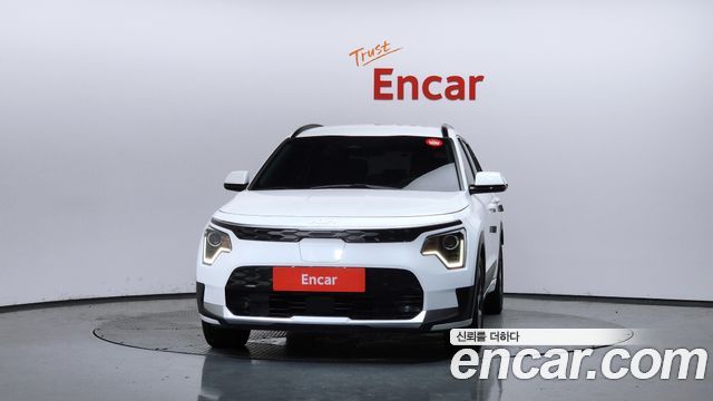 Kia Niro 2023 — photo 3