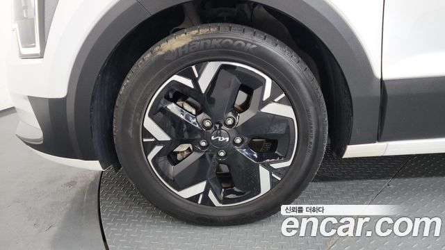 Kia Niro 2023 — photo 5